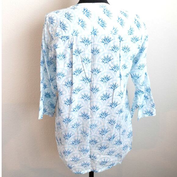 Oliphants Ladies V Neck 100% Cotton Size Small Blouse - Picture 2 of 4